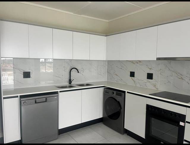 2 BEDROOM PROPERTY TO RENT IN ZEVENZICHT